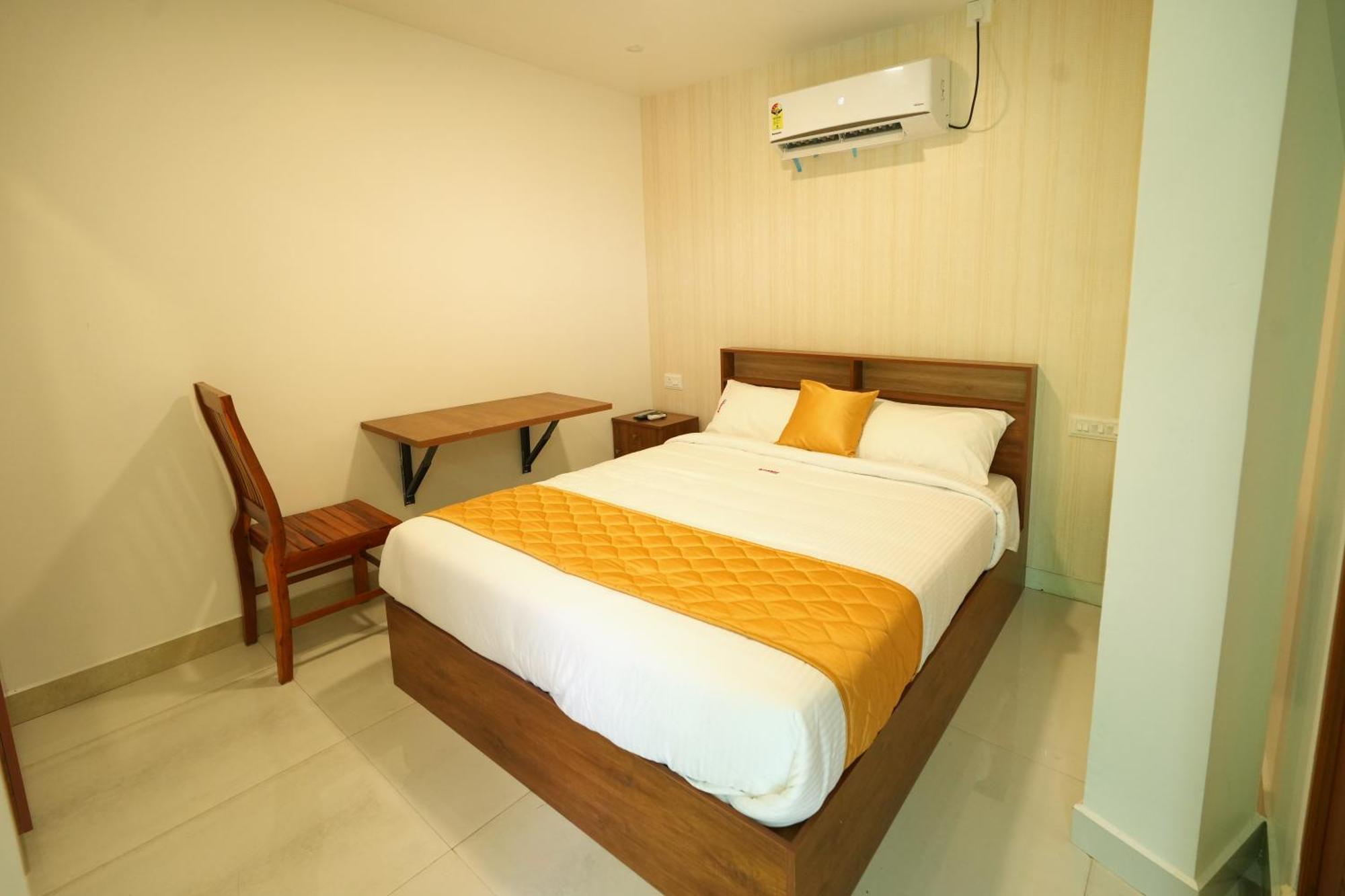 Hotel Amsher Suit Lulu Mall Road Kochi Exterior foto