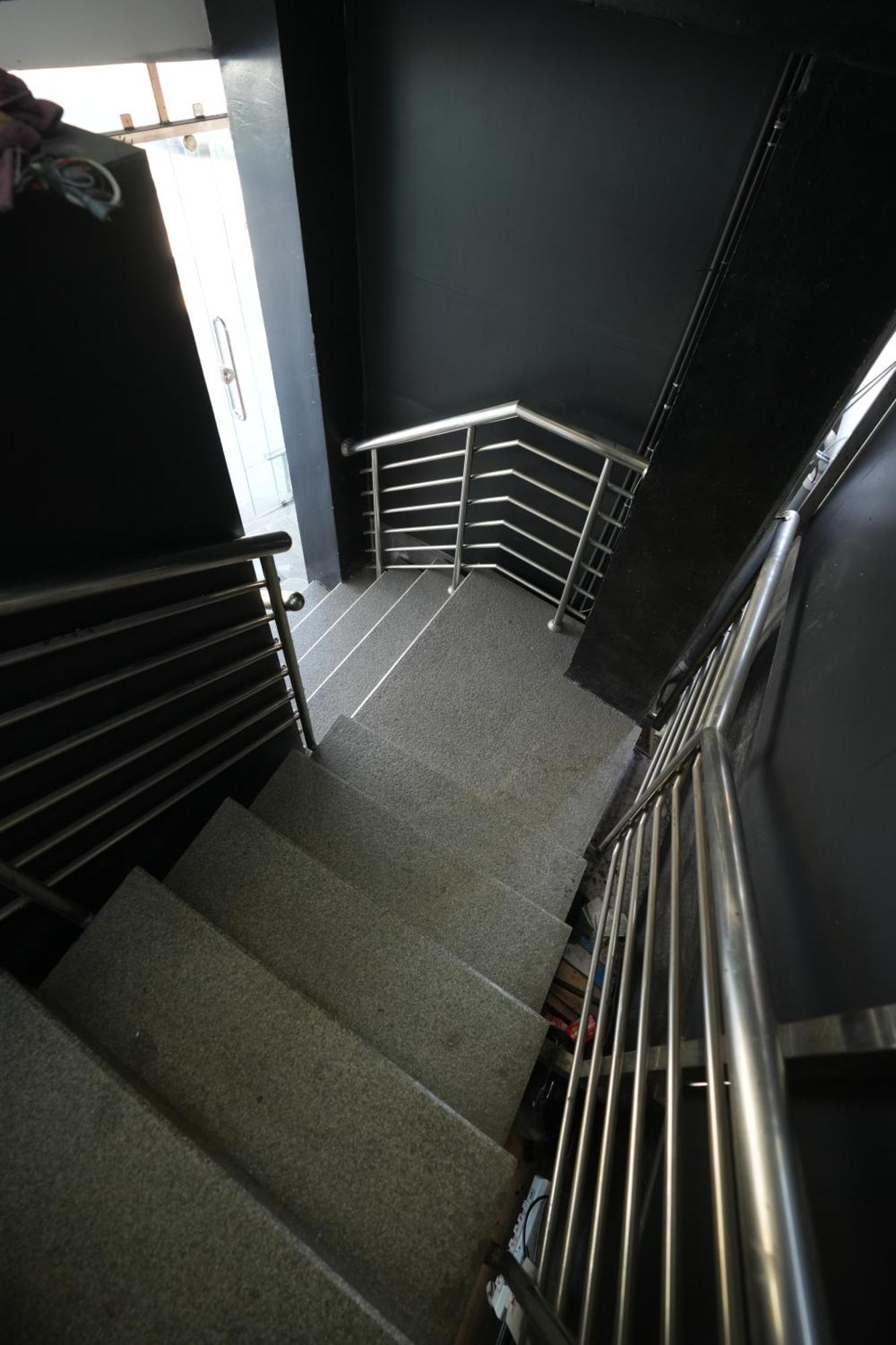 Hotel Amsher Suit Lulu Mall Road Kochi Exterior foto